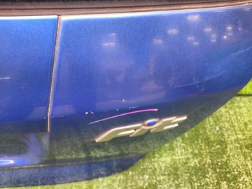 ДВЕРЬ ПЯТАЯ НА HONDA FIT GD1