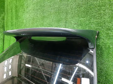 ДВЕРЬ ПЯТАЯ НА SUBARU IMPREZA GF8