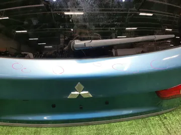 ДВЕРЬ ПЯТАЯ НА MITSUBISHI RVR GA3W