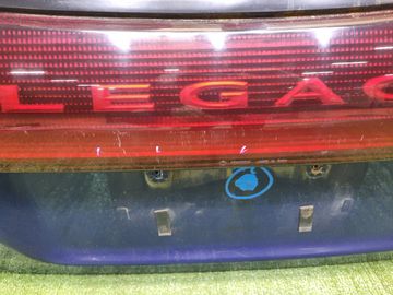 ДВЕРЬ ПЯТАЯ НА SUBARU LEGACY BH5