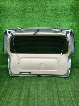 ДВЕРЬ ПЯТАЯ НА TOYOTA IPSUM ACM21W