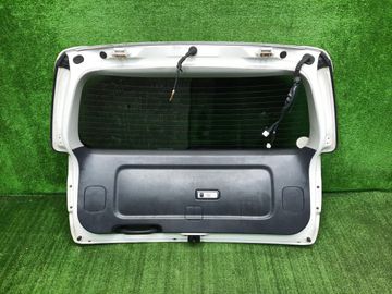 ДВЕРЬ ПЯТАЯ НА TOYOTA IPSUM ACM21W