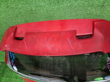 ДВЕРЬ ПЯТАЯ НА HONDA FIT GP5