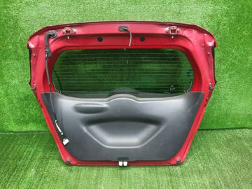 ДВЕРЬ ПЯТАЯ НА HONDA FIT GP5