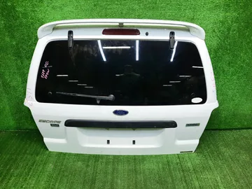 ДВЕРЬ ПЯТАЯ НА MAZDA FORD ESCAPE EP3WF