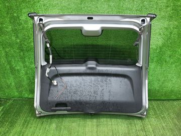 ДВЕРЬ ПЯТАЯ НА HONDA CR-V RE3