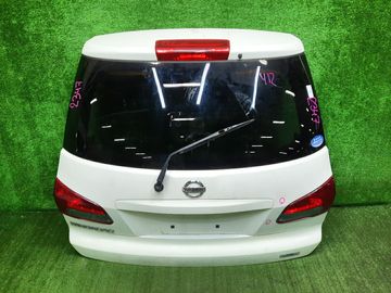 ДВЕРЬ ПЯТАЯ НА NISSAN WINGROAD Y12