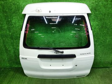 ДВЕРЬ ПЯТАЯ НА TOYOTA TOWN ACE CR52V