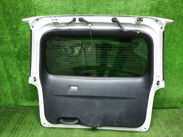 ДВЕРЬ ПЯТАЯ НА MAZDA MPV LW3W