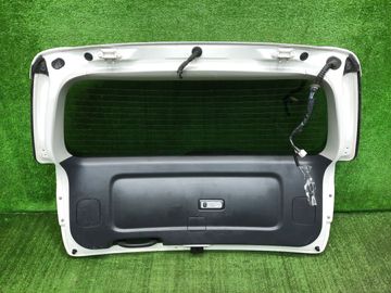 ДВЕРЬ ПЯТАЯ НА TOYOTA IPSUM ACM21W