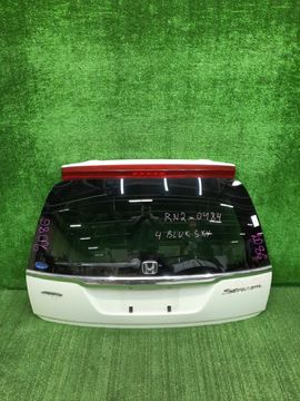 ДВЕРЬ ПЯТАЯ НА HONDA STREAM RN1
