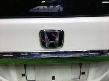 ДВЕРЬ ПЯТАЯ НА HONDA ODYSSEY RA6