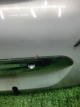 ДВЕРЬ ПЯТАЯ НА TOYOTA ALLEX NZE121