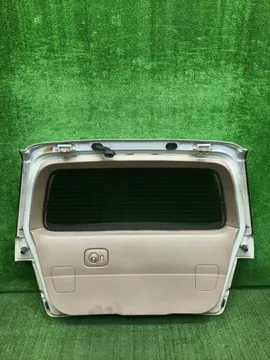 ДВЕРЬ ПЯТАЯ НА NISSAN PRESAGE U30