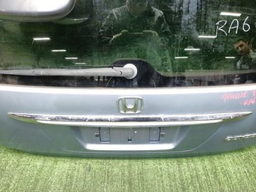ДВЕРЬ ПЯТАЯ НА HONDA ODYSSEY RA6