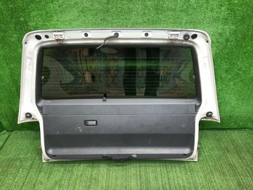ДВЕРЬ ПЯТАЯ НА MAZDA MPV LVLR