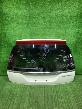 ДВЕРЬ ПЯТАЯ НА HONDA STREAM RN2