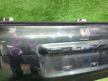 ДВЕРЬ ПЯТАЯ НА HONDA CR-V RD1