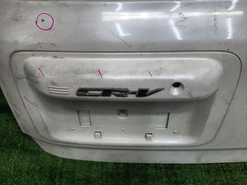 ДВЕРЬ ПЯТАЯ НА HONDA CR-V RD1