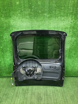 ДВЕРЬ ПЯТАЯ НА TOYOTA FUNCARGO NCP25