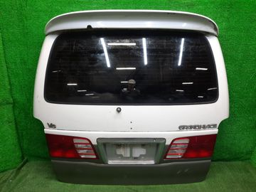 ДВЕРЬ ПЯТАЯ НА TOYOTA GRAND HIACE VCH10