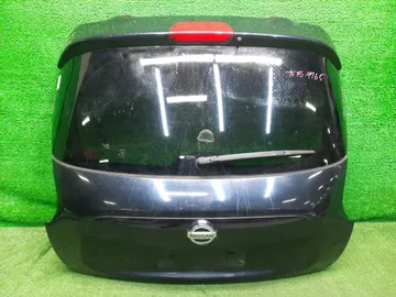 ДВЕРЬ ПЯТАЯ НА NISSAN JUKE F15