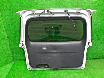 ДВЕРЬ ПЯТАЯ НА MAZDA MPV LW3W