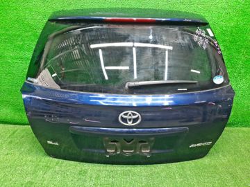 ДВЕРЬ ПЯТАЯ НА TOYOTA AVENSIS AZT251
