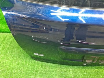 ДВЕРЬ ПЯТАЯ НА TOYOTA AVENSIS AZT251