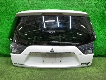 ДВЕРЬ ПЯТАЯ НА MITSUBISHI OUTLANDER CW5W