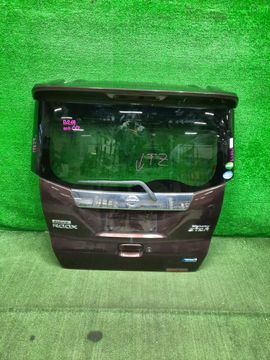 ДВЕРЬ ПЯТАЯ НА NISSAN DAYZ ROOX B21A