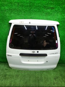 ДВЕРЬ ПЯТАЯ НА TOYOTA NOAH SR40