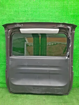 ДВЕРЬ ПЯТАЯ НА NISSAN SERENA C26