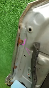 КАПОТ НА TOYOTA COROLLA NZE121