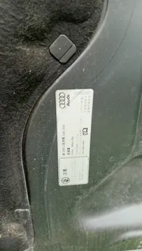 КАПОТ НА AUDI A3 8P1