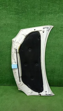 КАПОТ НА TOYOTA IST NCP61