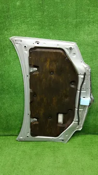 КАПОТ НА TOYOTA COROLLA NZE121