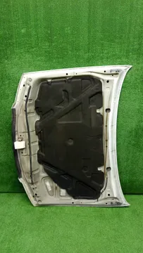 КАПОТ НА NISSAN BLUEBIRD HU14