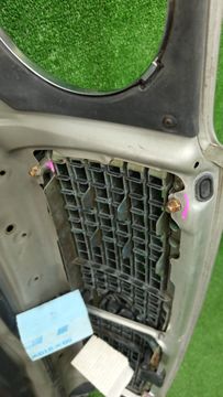 КАПОТ НА TOYOTA PROGRES JCG10