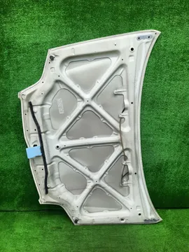 КАПОТ НА TOYOTA COROLLA NZE121