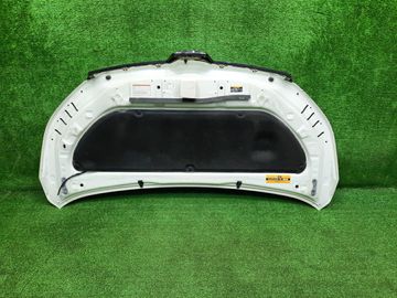 КАПОТ НА TOYOTA VOXY ZWR80G