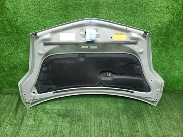 КАПОТ НА TOYOTA PRIUS NHW20