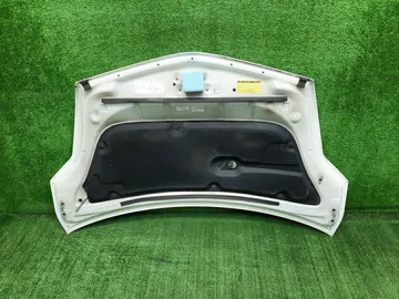 КАПОТ НА TOYOTA PRIUS NHW20