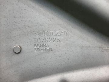 КАПОТ НА VOLVO XC60 DZ