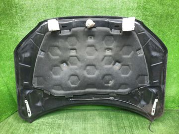 КАПОТ НА VOLVO V70 BW60