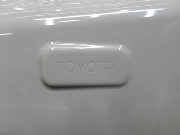 КАПОТ НА TOYOTA SIENTA MXPL10G