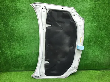 КАПОТ НА TOYOTA AVENSIS AZT250
