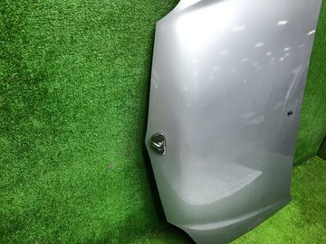 КАПОТ НА TOYOTA PLATZ SCP11