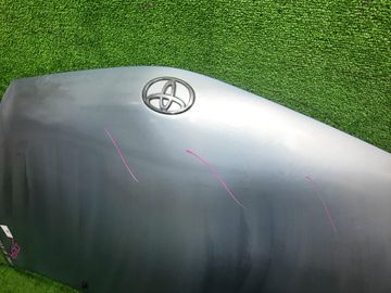 КАПОТ НА TOYOTA PRIUS NHW20