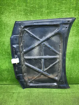 КАПОТ НА TOYOTA CARINA ST215